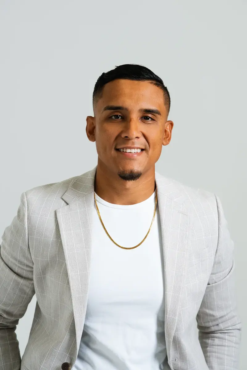 Freddy Alban, Marine Corps veteran and REALTOR serving VA homebuyers in Charlotte, NC